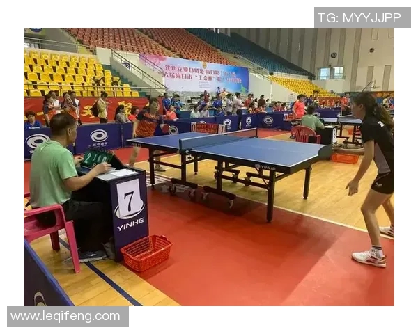 龙华区小学足球比赛精彩直播全程回顾与精彩瞬间分享